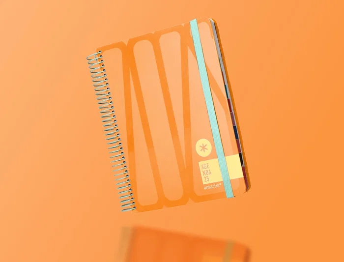 Agenda Espiral Antartik Bold A5+ 2025 Dia Pagina Colores Azul Y Melocoton Surtidos Papel 80 gr 8 unidades