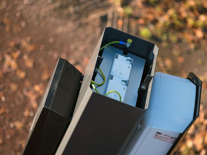 Next Green Soporte Polebox 205 D2 para Cargadores de Vehículos Eléctricos, Montaje en Poste Next Green Soporte Polebox 205 D2 para Cargadores de Vehículos Eléctricos, Montaje en Poste