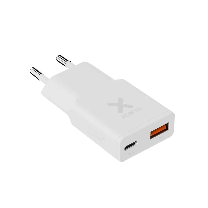 Xtorm XG2SL025 Cargador de Pared Blanco, Carga Rápida Quick Charge 3.0 y PD 33W, 2 Puertos (USB-C + USB-A), para Smartphone, Tablet y Reloj Inteligente