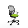 Silla de oficina Jorquera con mecanismo Sincro tapizada con Similpiel color Pistacho y malla color Gris. Equipada con lumbar 1D, Brazos 1D y Ruedas 65mm nailon