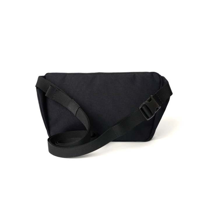 Moment Everything Mini Sling 1L Black Moment Everything Mini Sling 1L Black