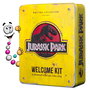 DOCTOR COLLECTOR Replica caja metal Jurassic Park Welcome Kit Standard - Kit coleccionista con 10 accesorios