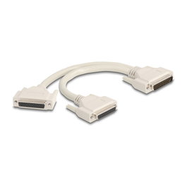 DeLOCK Adapter 67172, Cable Y-Splitter HD44, Macho a 2 Hembras, D-Sub HD 44 Pines, 30 cm, Beige
