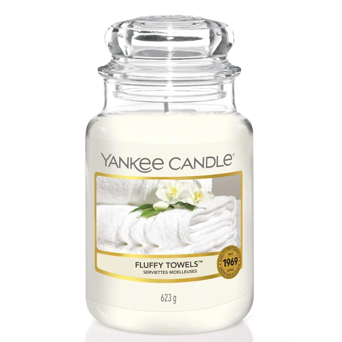 Yankee Candle Fluffy Towels Vela aromática 623 g Yankee Candle Fluffy Towels Vela aromática 623 g