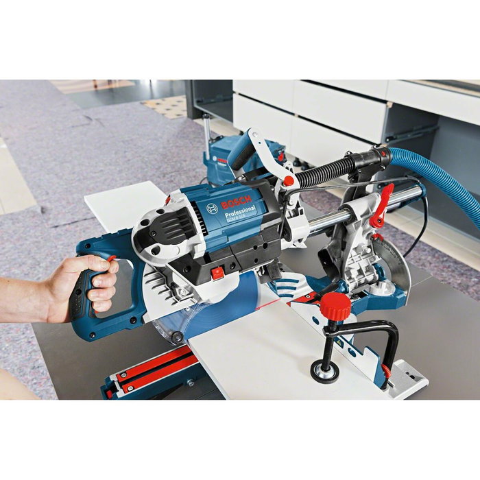 Bosch Professional GCM 8 SDE Sierra de inglete radial 1600W
