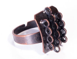 Innspiro Anillo Metálico Ajustable Cobrizo Envejecido con Base Rectangular