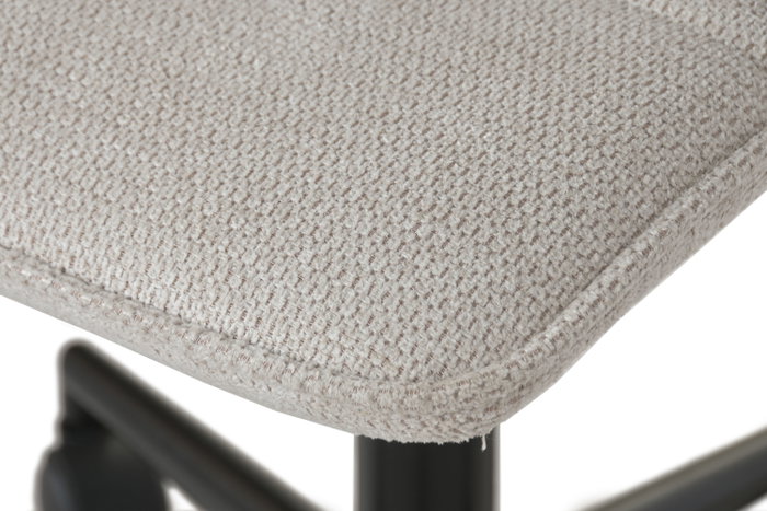 DKD Home Decor Silla de Poliéster y Metal Beige con Ruedas DKD Home Decor Silla de Poliéster y Metal Beige con Ruedas