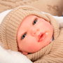 Muñecas Arias Muñeca Reborn Olona Beige con Saco de Dormir de 40 cm
