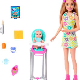 Barbie Muñeca Skipper Niñera Con Trona Y Bebe HTK35