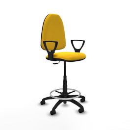 Taburete Aýna con mecanismo Contacto permanente básico tapizada con Similpiel color Amarillo. Equipado con Base poliamida negra, Brazos fijos y Ruedas de nailon 50 mm