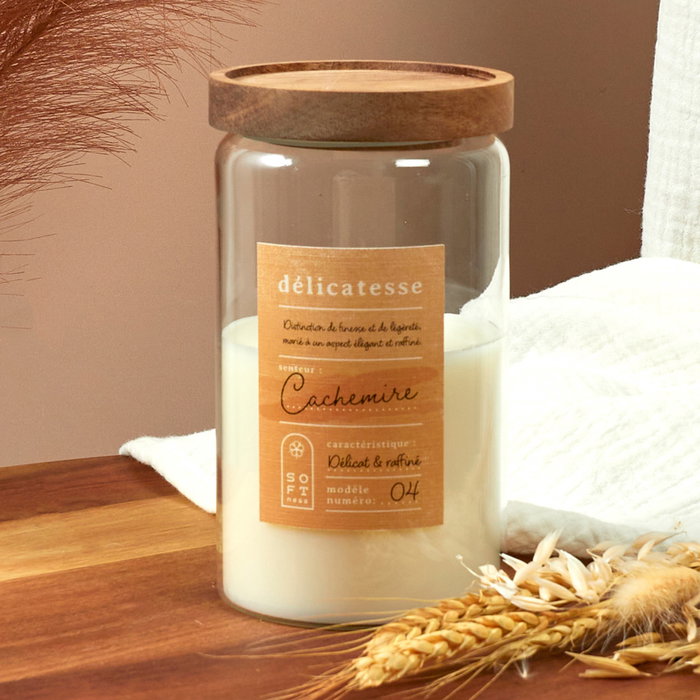Home Deco Factory Vela Perfume Acacia Cocooning Tarro Vidrio Tapa Madera Aroma Algodón/Cachemira/Bosque 420g 50h 9.3x17cm