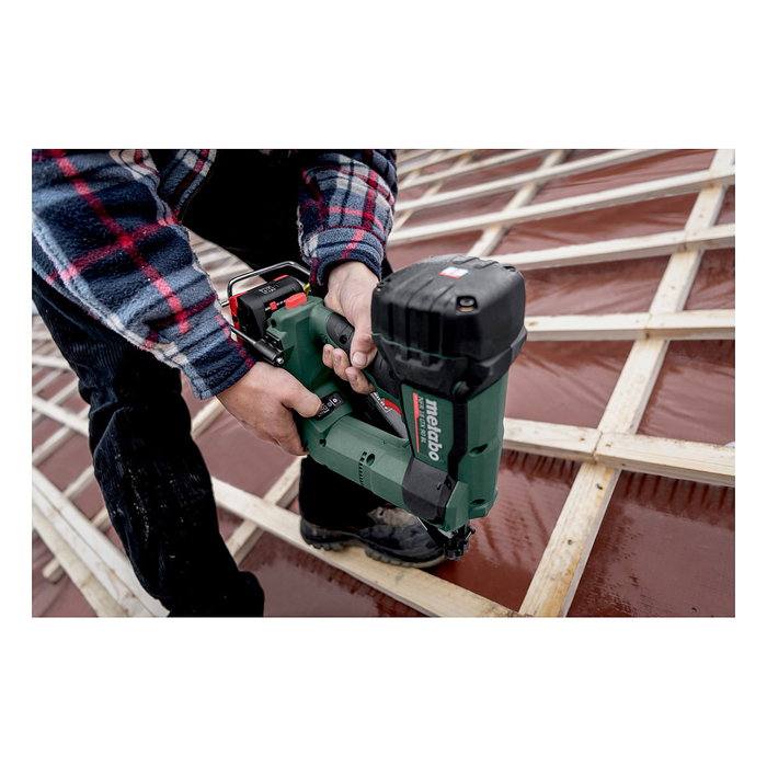 Metabo NFR 18 LTX 90 BL Pistola de Clavos a Bateria 18V LiHD, Negro/Verde, Clavos 50-90 mm, 550 disparos/min