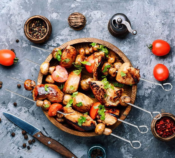 Algon BBQ Set de 12 Pinchos de Metal para Barbacoa con Longitud de 25 cm y Diámetro de 2.5 mm (24 Unidades)