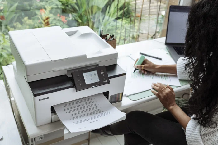 Canon MAXIFY GX2050 Impresora Multifunción Inyección de Tinta 4 en 1 Wi-Fi A4