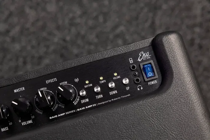 EKO BAIO Amp 25 Amplificador de Guitarra Portátil 25W con Bluetooth