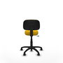Silla de oficina Llanos con mecanismo Contacto lama tapizada con Tela color Amarillo. Equipada con Base poliamida negra, Sin brazos y Ruedas de nailon 50 mm