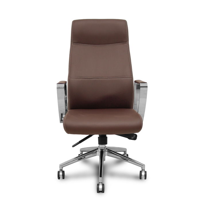 Sillón Ergo540 con mecanismo Sincro tapizada con Similpiel color Marrón. Equipado con Base cromada, Brazos fijos y Ruedas de nailon de 60mm Sillón Ergo540 con mecanismo Sincro tapizada con Similpiel color Marrón. Equipado con Base cromada, Brazos fijos y Ruedas de nailon de 60mm