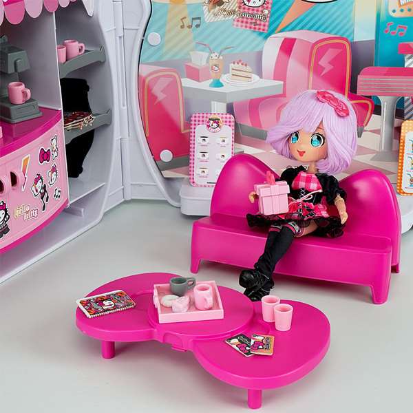 Famosa Cafeteria Hello Kitty con Accesorios
