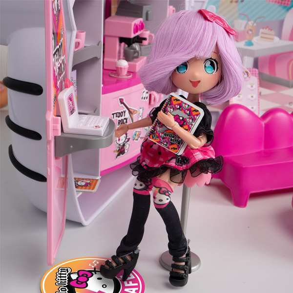 Famosa Cafeteria Hello Kitty con Accesorios