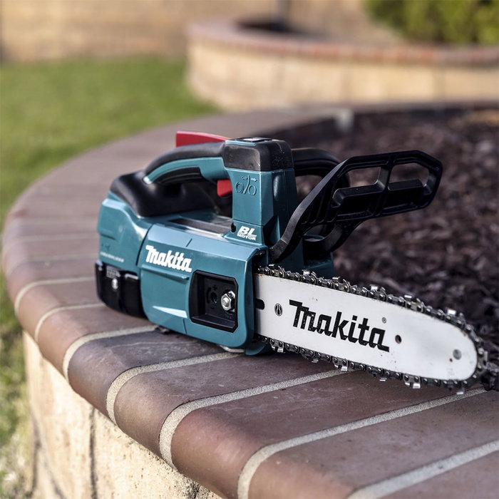 Makita DUC254Z Motosierra a batería