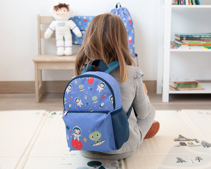 KioKids Mochila Azul Vuelta al Cole Infantil 4.6L Poliéster Práctica y Resistente para Guardería y Colegio