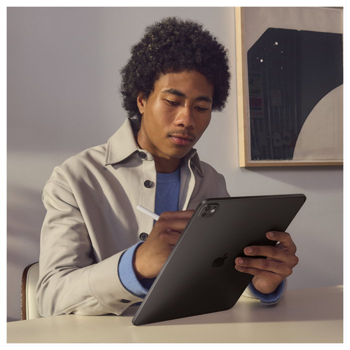 Apple iPad Pro con chip M5, Wi-Fi, 256 GB, Space Negro con Cristal Estándar