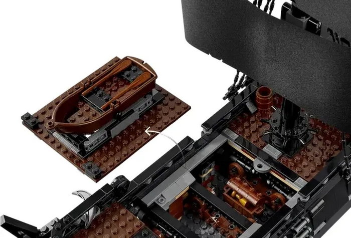 LEGO ICONS 10365 Barco Pirata del Capitán Jack Sparrow