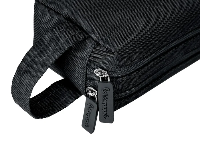 Liderpapel Estuche portatodo Classic rectangular con asa, 2 cremalleras, negro Liderpapel Estuche portatodo Classic rectangular con asa, 2 cremalleras, negro