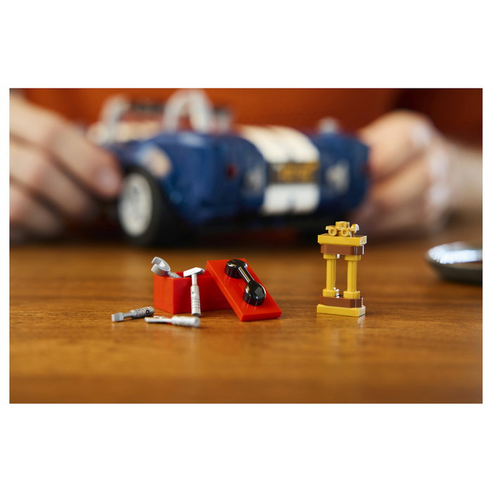 LEGO Icons Shelby Cobra 427 S/C 10357