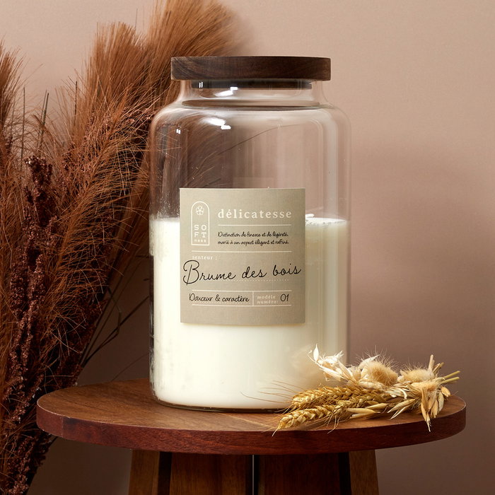 Home Deco Factory Vela Perfumada con Tapa de Madera de Acacia, Aroma Brume des Bois, Altura 24 cm, para Ambiente Acogedor
