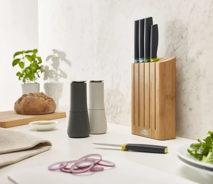 Joseph Joseph Elevate Bamboo Set de 5 cuchillos con bloque de bambú de color marrón skus: B1GQ2Z777R