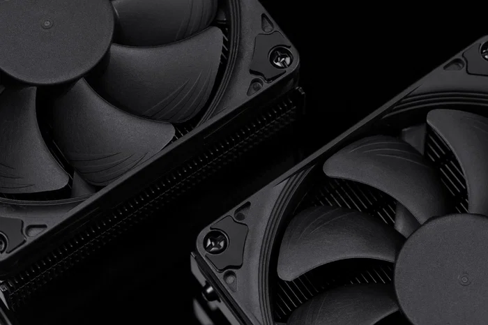Noctua NH-L9i CH-BK Chromax Black, Refrigerador de CPU Bajo Perfil para Socket Intel (NH-L9ICH-BK)