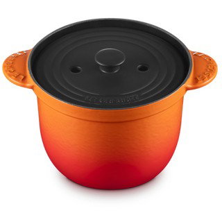 Le Creuset 41110180900460 Cocotte redonda de hierro fundido esmaltado, 2 Litros (18 cm), Vulkanfarben (Rojo), apta para inducción, horno y lavavajillas, Francia Le Creuset 41110180900460 Cocotte redonda de hierro fundido esmaltado, 2 Litros (18 cm), Vulkanfarben (Rojo), apta para inducción, horno y lavavajillas, Francia