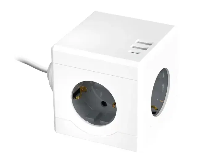 Q-connect Power Cube 6 en 1 - Regleta de enchufe múltiple con 3 tomas de corriente, 2 puertos USB, 1 puerto USB-C, cable 1.4m, 3680W, 250V, seguridad certificada CE ROHS