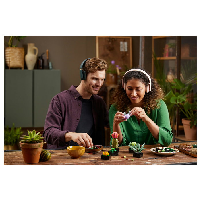 LEGO Icons 10309 Creator Expert Sukkulenten - Juego de Construcción Botanicals Suculentas, 771 Piezas, Multicolor, Apto desde 18 Años