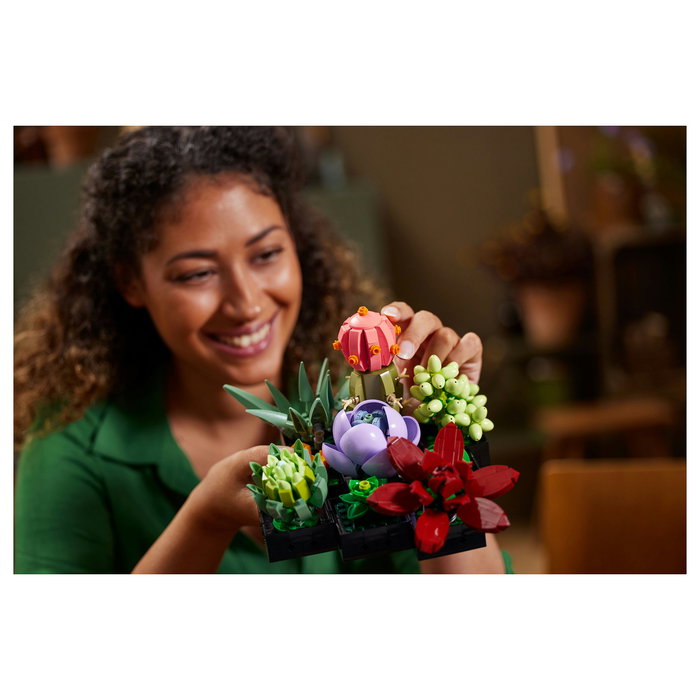 LEGO Icons 10309 Creator Expert Sukkulenten - Juego de Construcción Botanicals Suculentas, 771 Piezas, Multicolor, Apto desde 18 Años