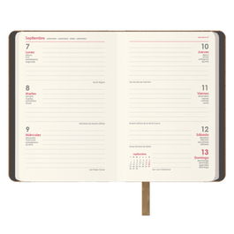 Agenda Anual (2026) Dohe Manhattan Cosida Tapa Extra Polipiel Con Goma 85X130 S/V Camel