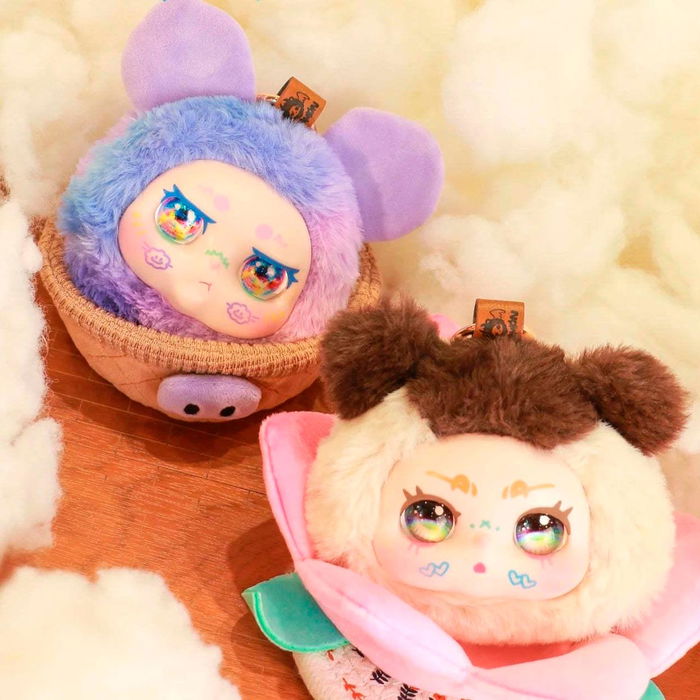 DEQUBE Kimmon D00355 Muñeco Coleccionable Sorpresa con Accesorio