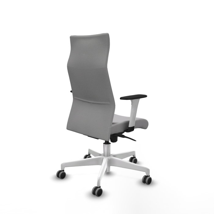 Sillón Albacete con mecanismo Sincro tapizada con Tela color Gris claro. Equipado con Base poliamida blanca, Brazos 1D y Ruedas 65 mm parqué Sillón Albacete con mecanismo Sincro tapizada con Tela color Gris claro. Equipado con Base poliamida blanca, Brazos 1D y Ruedas 65 mm parqué