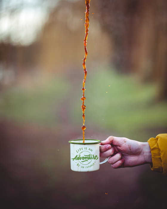 Privilege Taza Esmaltada Blanca con Frases 500 ml - Ancho 10 cm, Alto 8.9 cm, Largo 13 cm (24 Unidades) Privilege Taza Esmaltada Blanca con Frases 500 ml - Ancho 10 cm, Alto 8.9 cm, Largo 13 cm (24 Unidades)