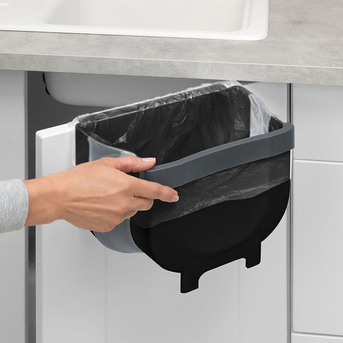 Wenko Cubo de Basura para Puerta de Armario Plegable 5 L Negro