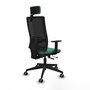 Silla de oficina Horna con mecanismo Sincro/Traslack tapizada con Tela color Verde esmeralda y malla color Negro. Equipada con lumbar 1D, Brazos 1D, Cabecero 2D y Ruedas 65 mm parqué