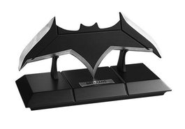 Justice League Réplica 1/1 Batarang