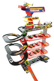 Molto Parking 5 plantas para niños a partir de 3 años de plástico