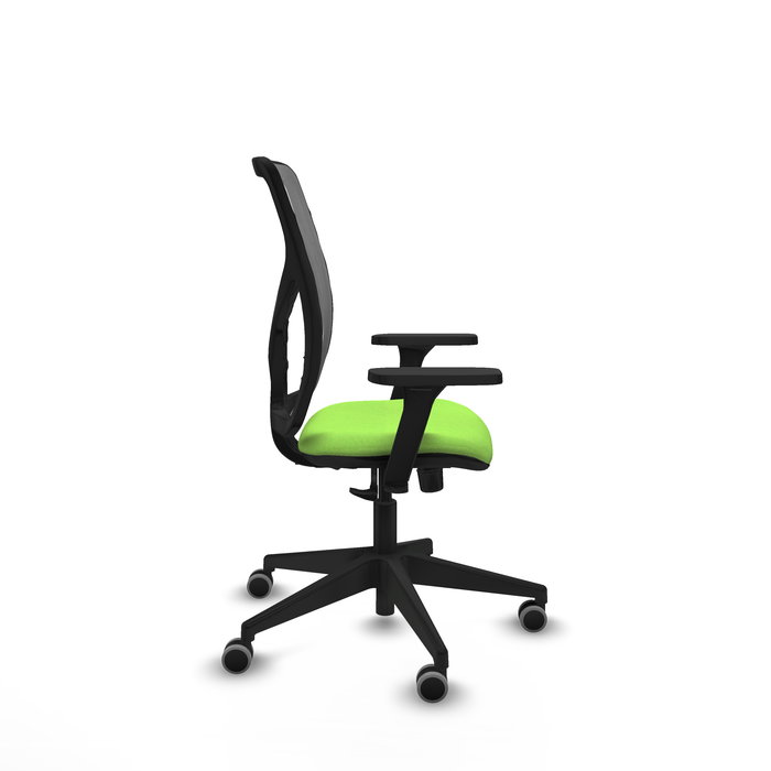 Silla de oficina Motilla con mecanismo Sincro tapizada con Tela color Pistacho y malla color Gris. Equipada con lumbar 1D, Brazos 3D y Ruedas 65 mm parqué