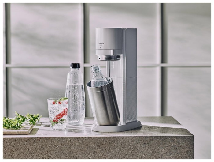SodaStream Soda Maker DUO Blanco con vaso de vidrio y botella PET
