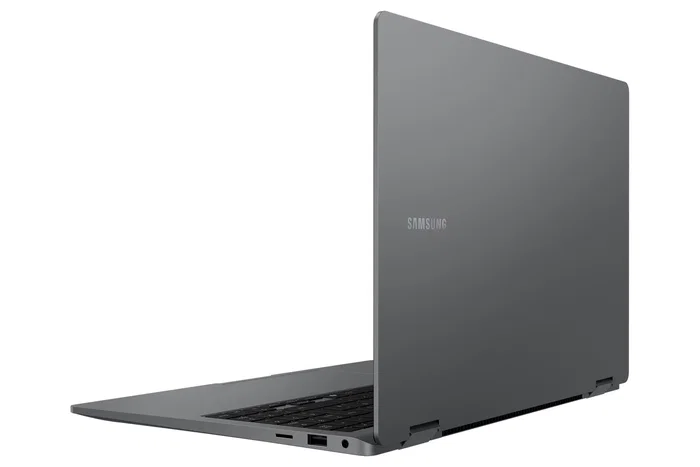 Samsung Galaxy Book5 360 Intel Core Ultra 5 226V 16GB 512GB SSD 15.6 Táctil Gris