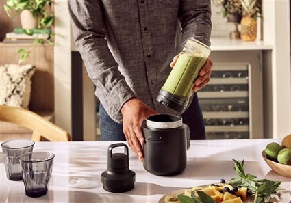 Kitchenaid 5KSBR256BM Batidora Compacta Inalámbrica con Batería Go, Negro Mate