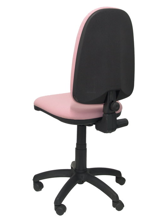 Silla de oficina Aýna con mecanismo Contacto permanente básico tapizada con Tela color Rosa pálido. Equipada con Base poliamida negra, Sin brazos y Ruedas de nailon 50 mm