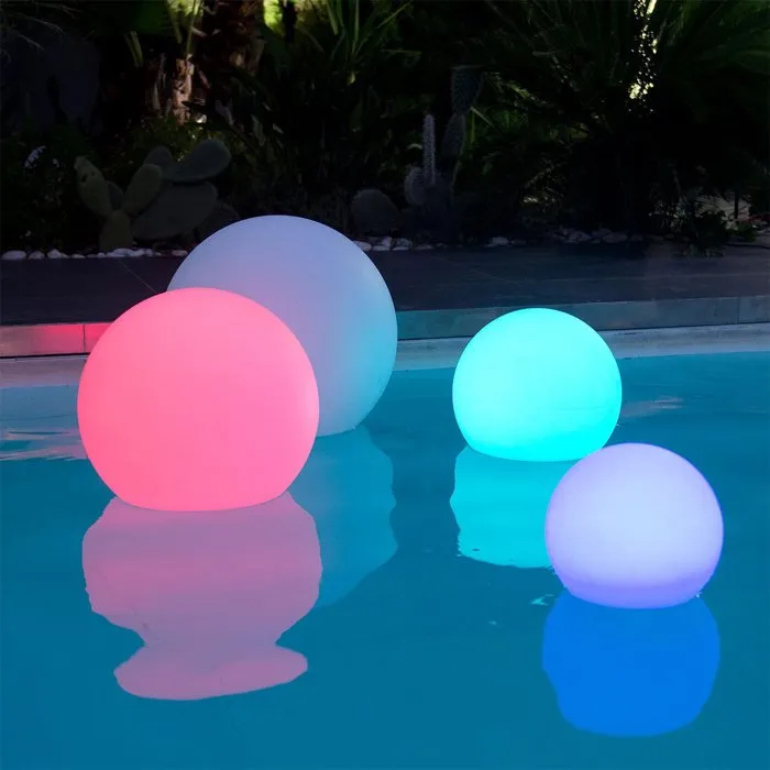 Lumisky Bobby C50 Bola Luz LED Flotante e Inalámbrica, Ø50cm con Mando a Distancia, Base de Inducción y Luz Multicolor para Decoración de Interiores y Exteriores